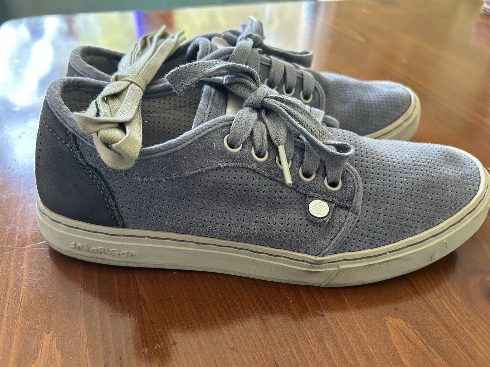 Satorisan Heisei Punched Suede Upper, Leather Heel Women’s EU39 US 8.5 Sneakers