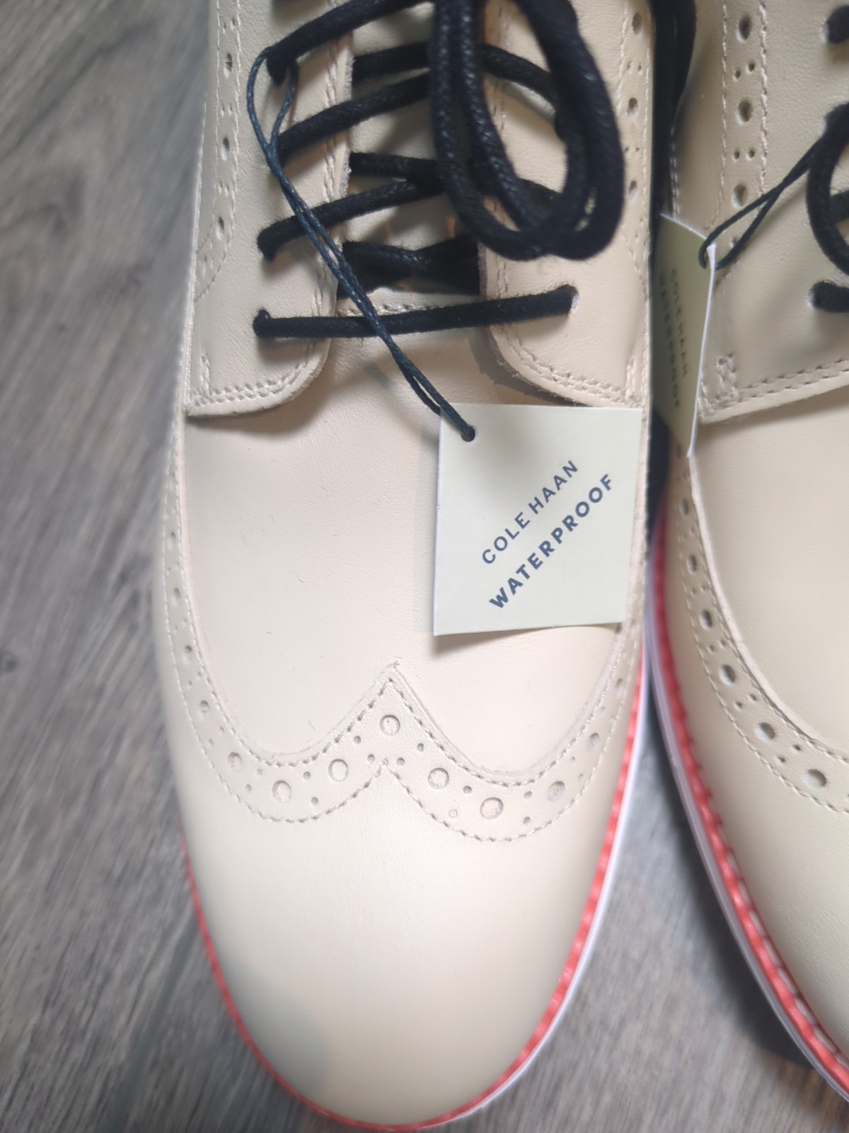 Cole Haan Women’s Original Grand Wingtip Oxford Golf Shoes Ivory Size 9 B