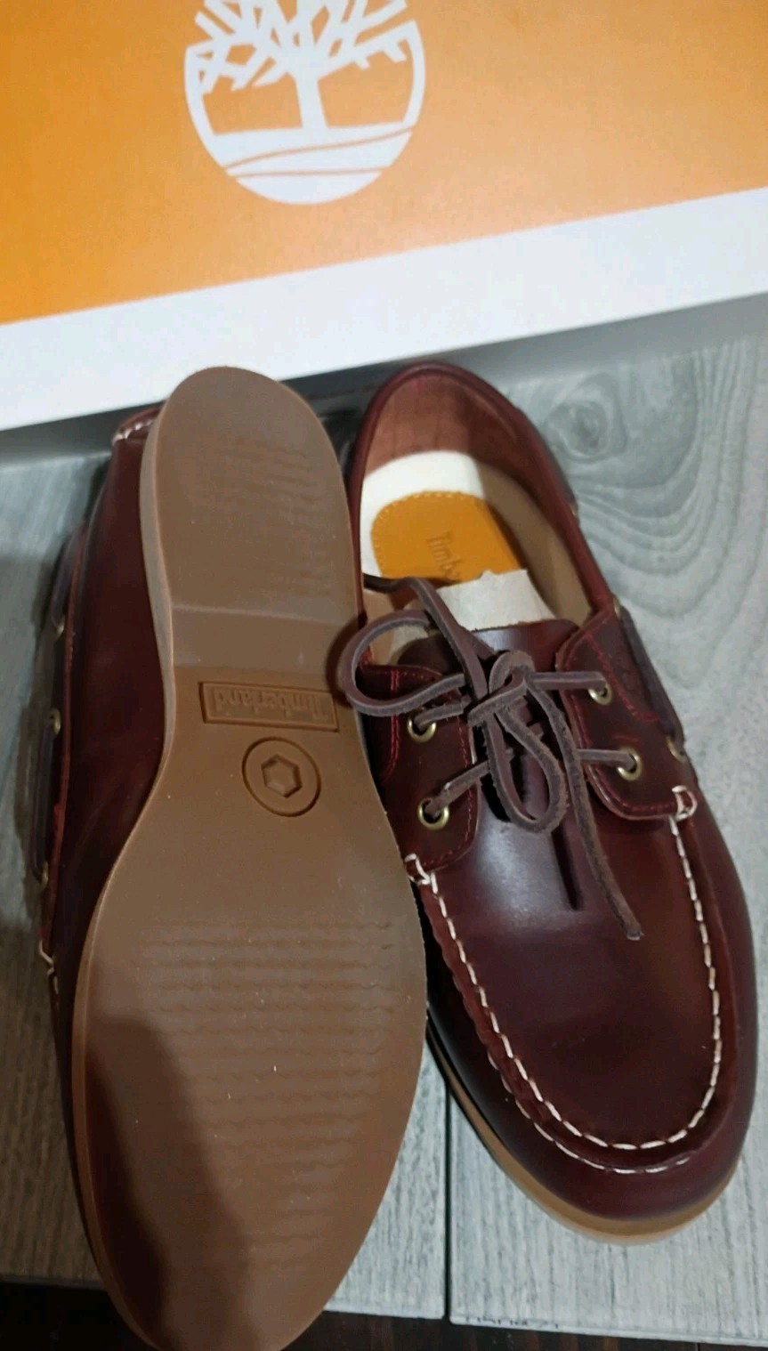 Women’s Timberland Premium Cedar Bay Boat Shoe Burgandy Sz 7.5 New In Box