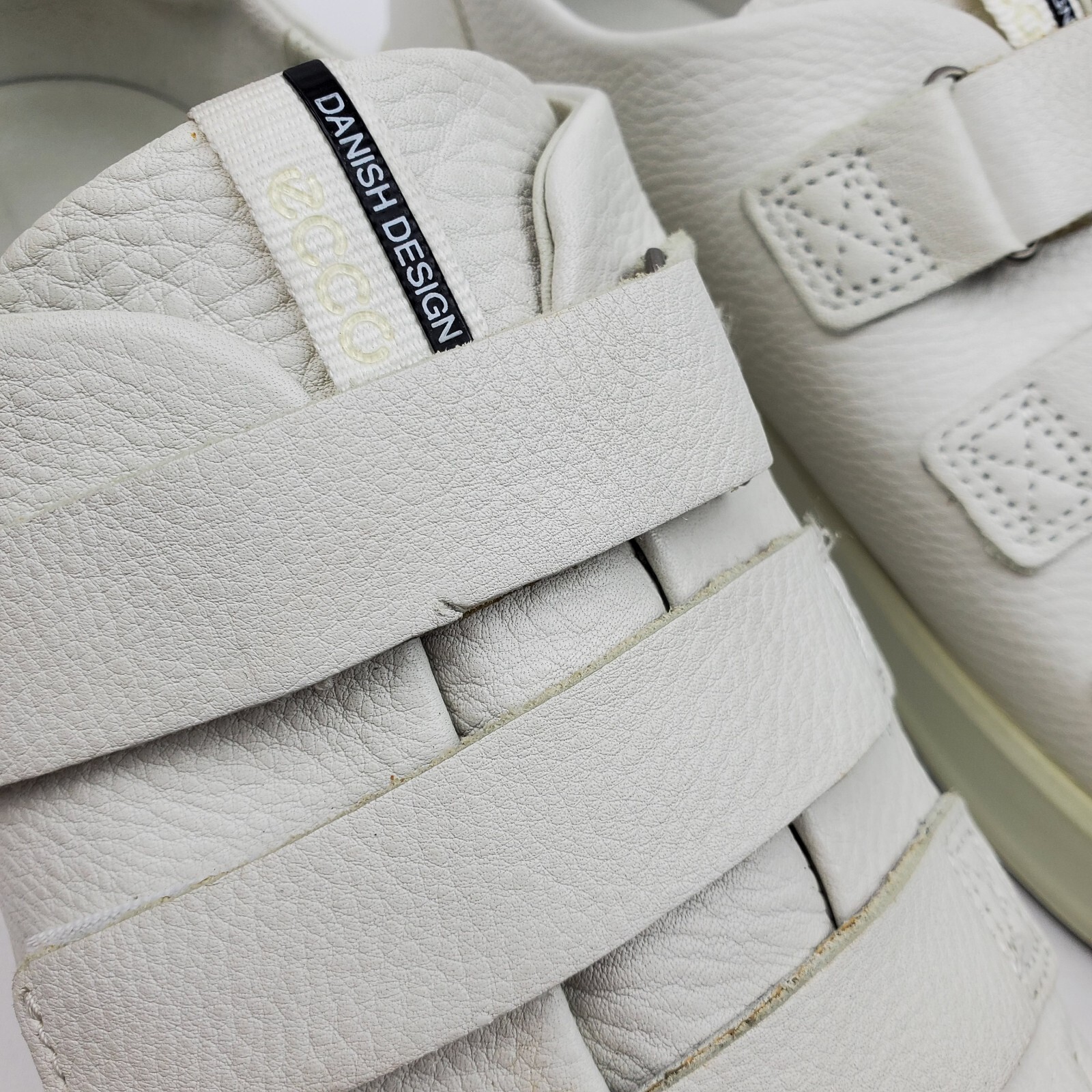 ECCO White Leather 3 Straps Rubber Shoes/Sneakers Women’s Size EU 41/US 9.5