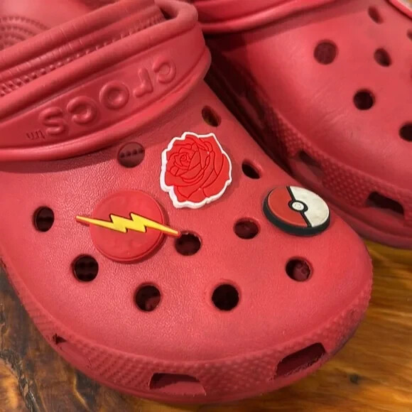 Crocs Classic Red Clogs with Jibbitz Rose Flash Pokemon Captain America M5 W7