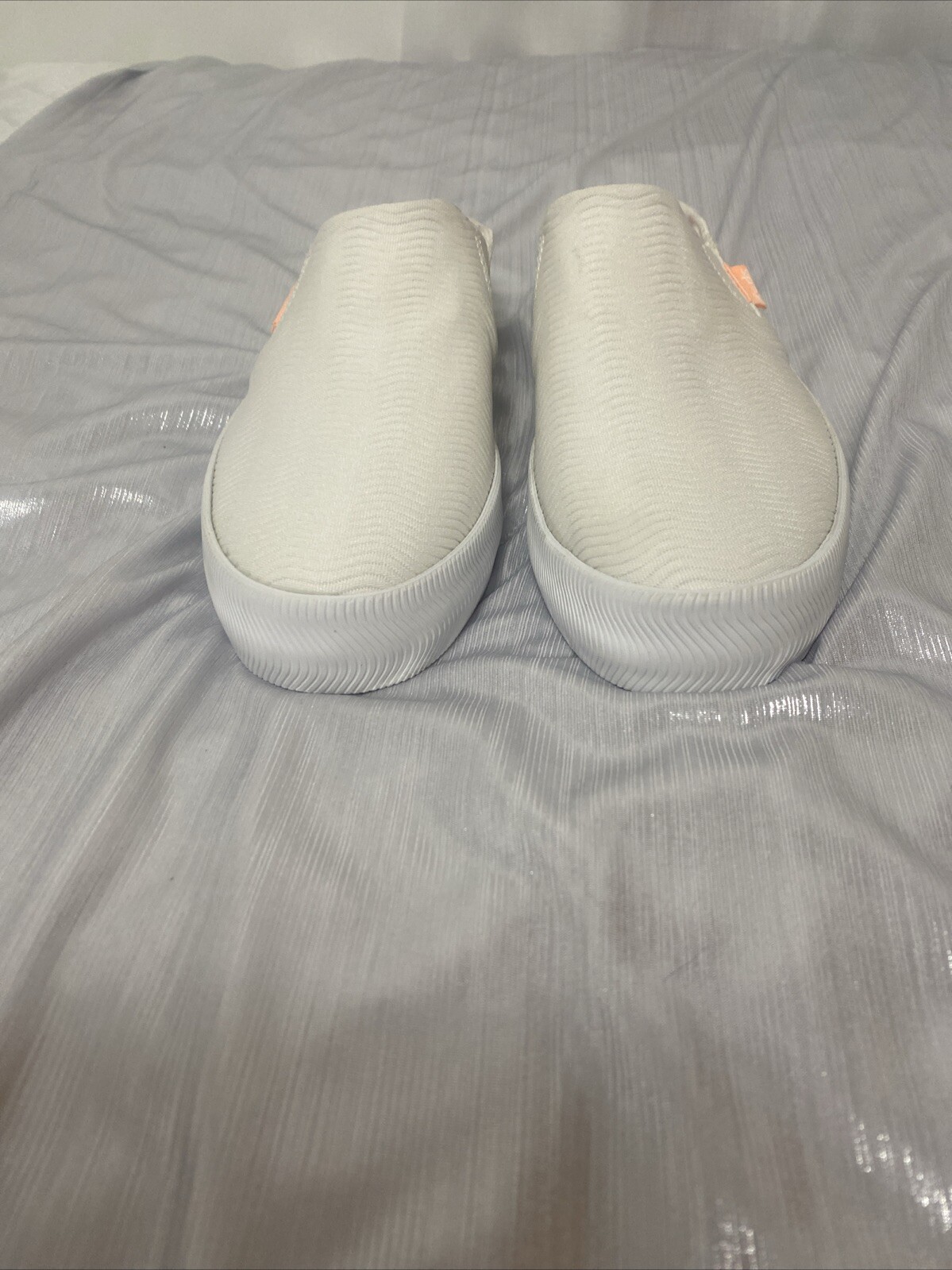 Keds Softerra Size 7.5 White Swirly Pattern Mule Tennis Shoe See Note
