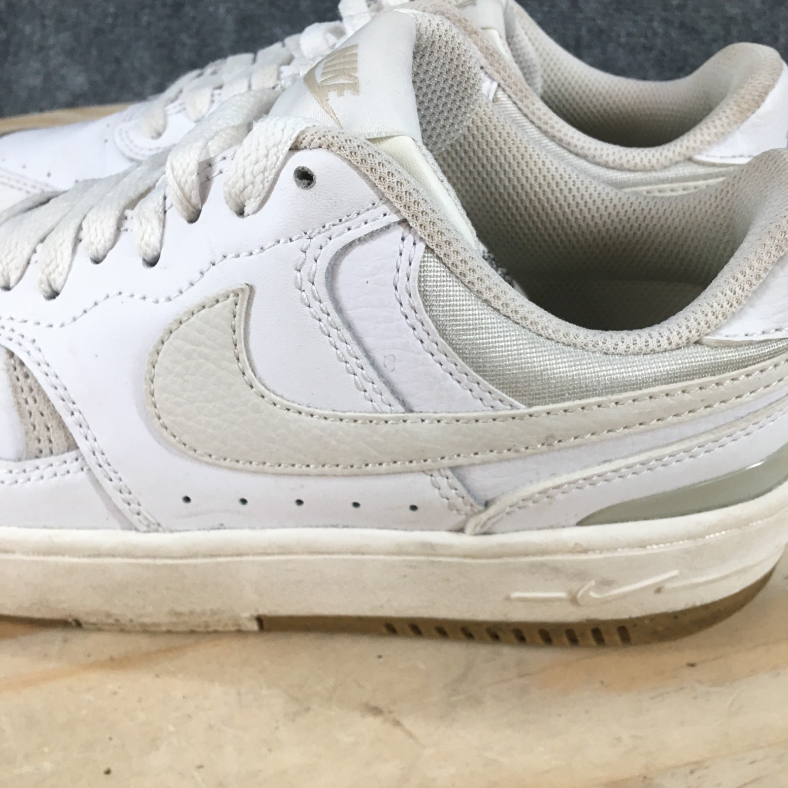 Nike Shoes Womens 6 Gamma Force Sneaker White Lace Up Low Top Comfort DX9176-103