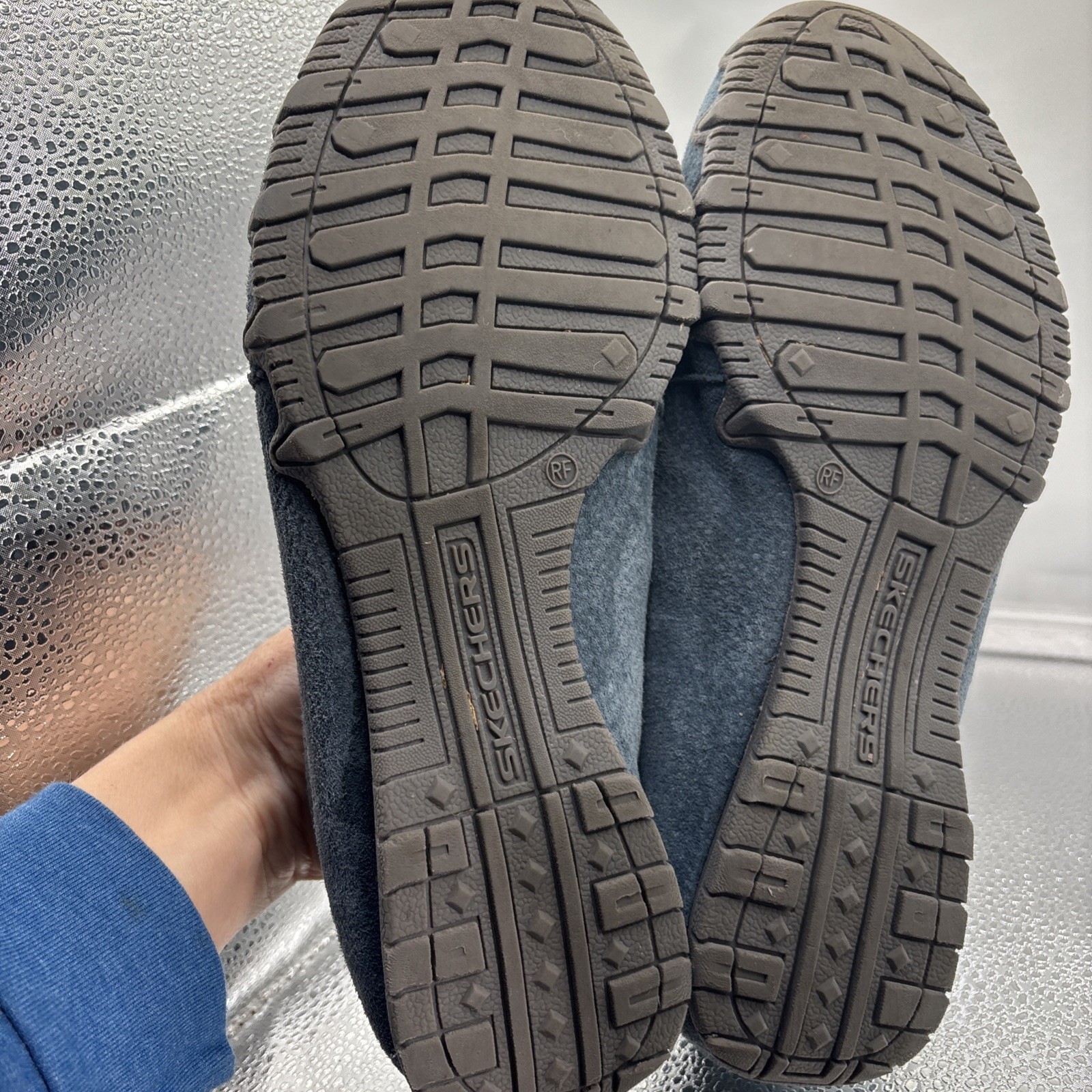 Skechers – Suede Slip-On Shoes – Bikers Of Melbourne. 10 Medium. Blue