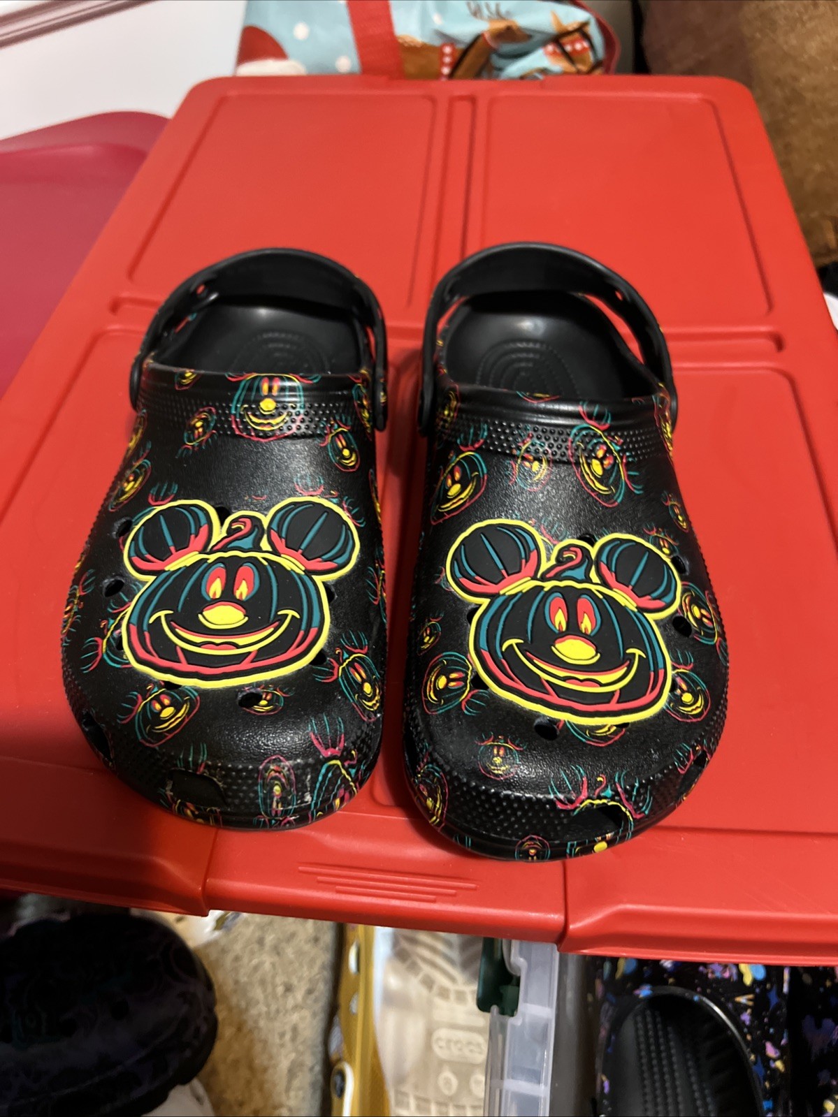Disney Parks 2023 Glow Halloween Mickey Mouse Pumpkin Adult Clogs Crocs M8/W10