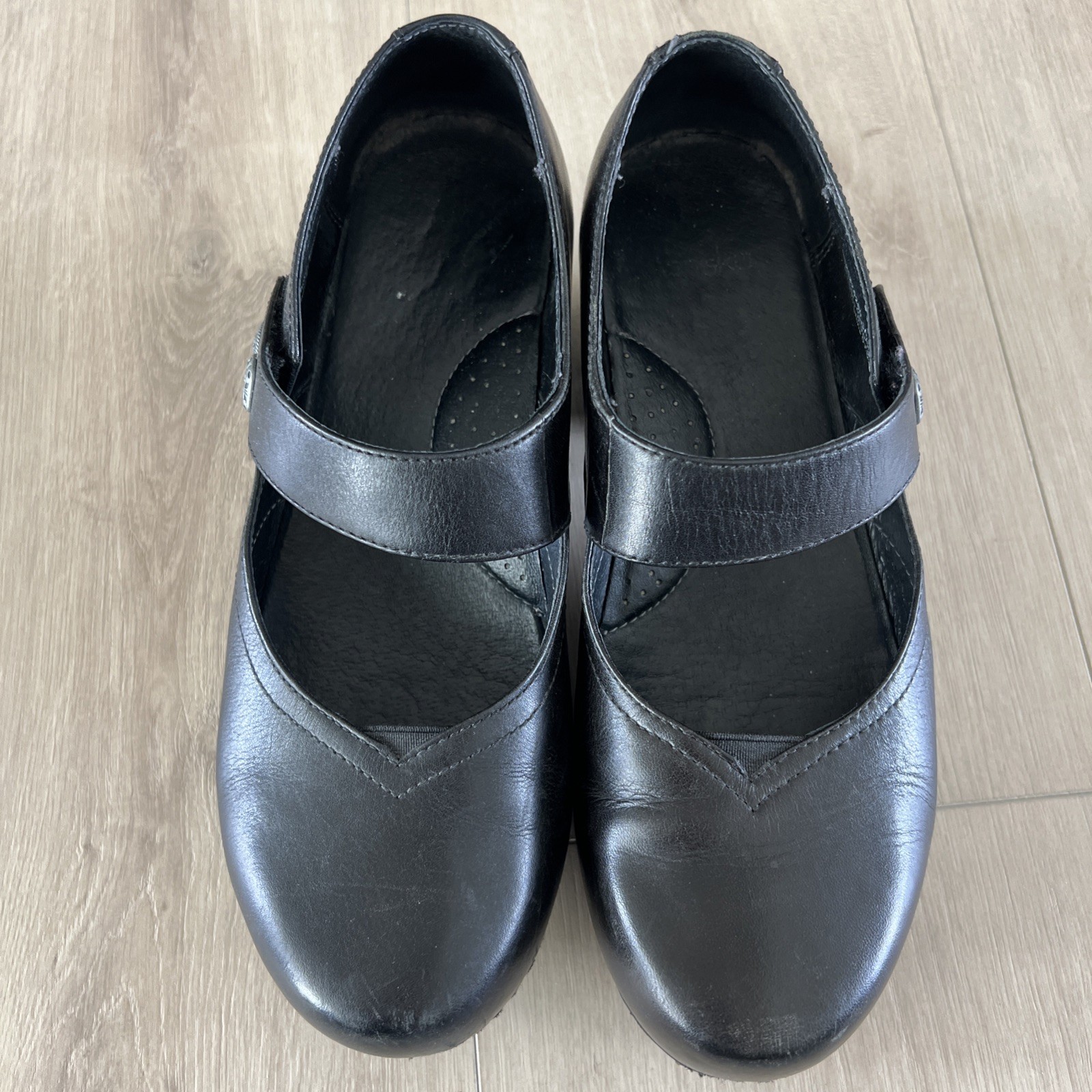 Dansko Tandy Women’s Mary Jane Clogs Shoes Size EU 40 US 9-9.5Leather