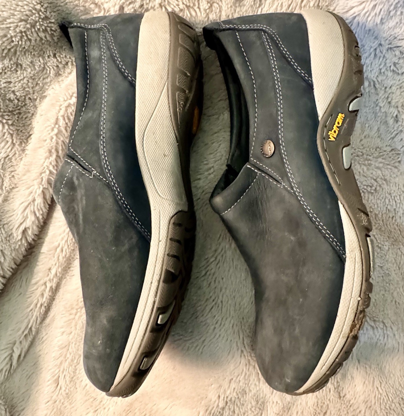 Dansko Patti Shoe Women 39 8.5-9 Gray Blue Nubuck Slip On Vibram Waterproof Clog
