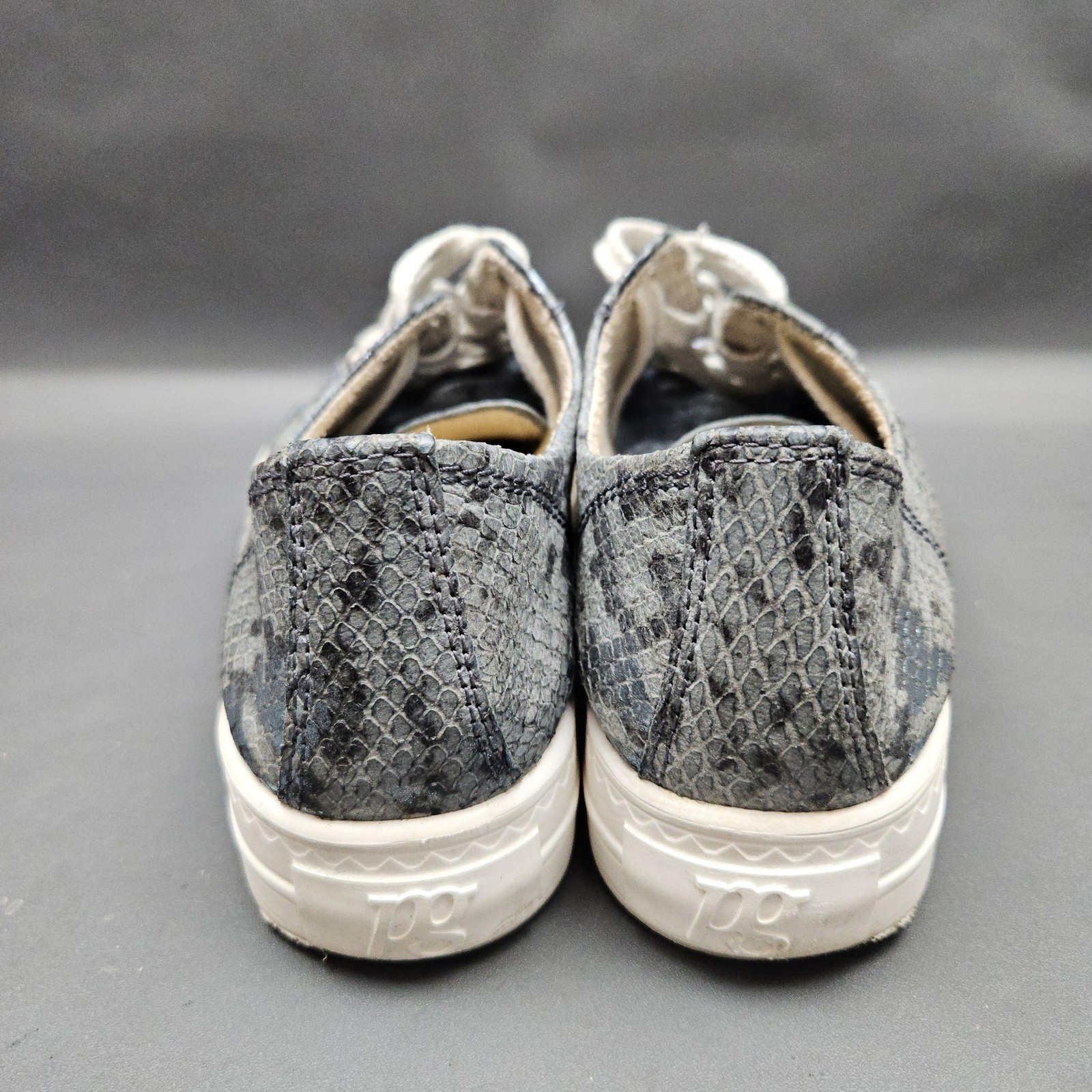 Paul Green Hadley Shoes Womens 5.5 Blue Leather Snake Print Comfort Sneakers