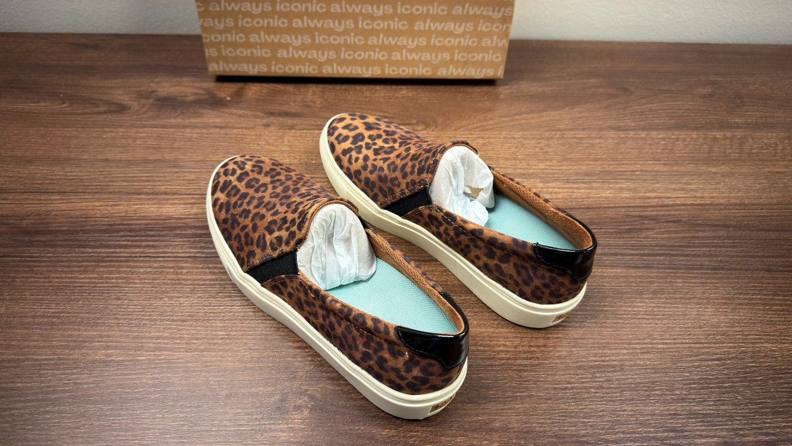 New Dr Scholls Nova Women Slip On Sneakers Leopard Size 7 Medium