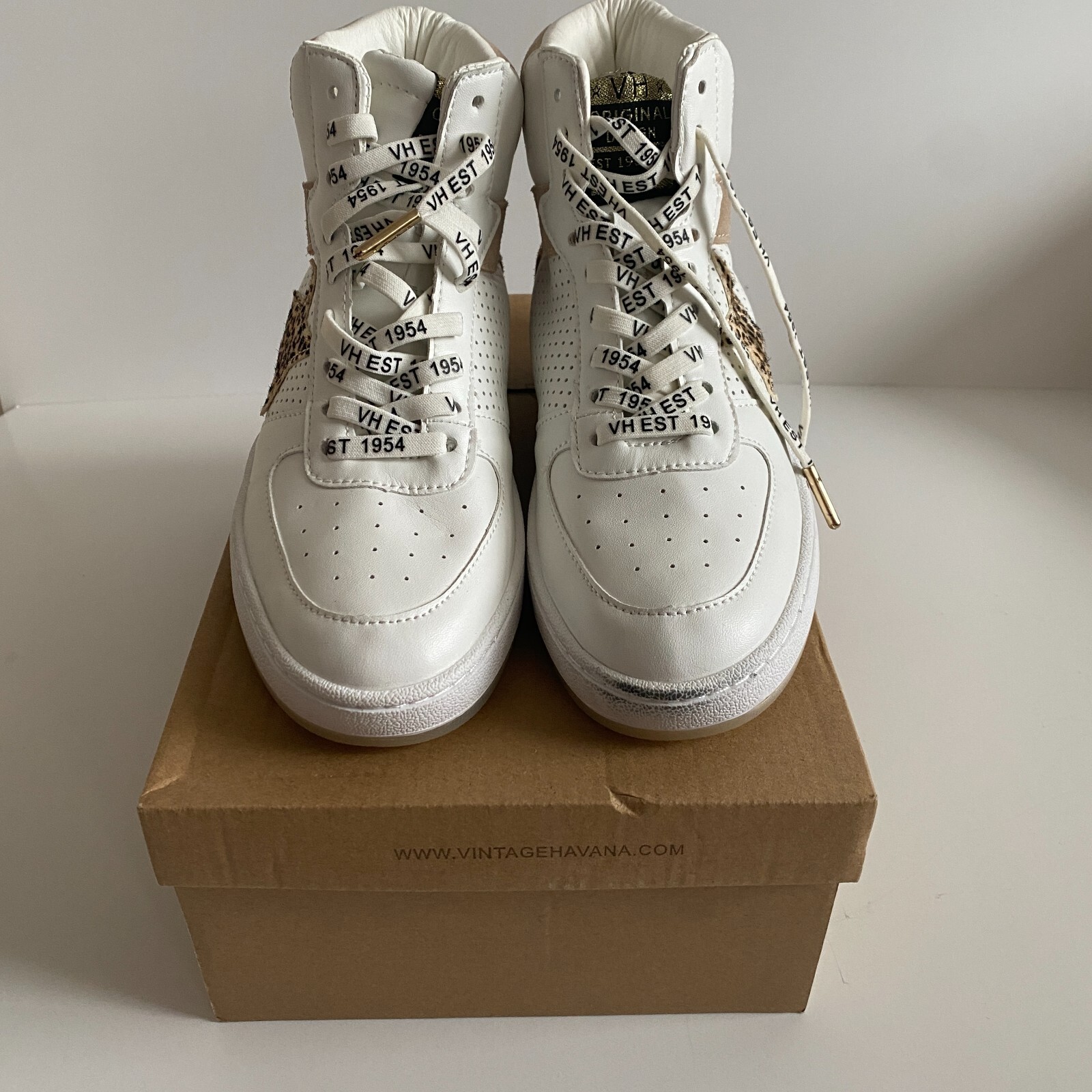 NWT Vintage Havana Layup Tan Matt Glitter Multi High Top Sneakers Size 6 Fall