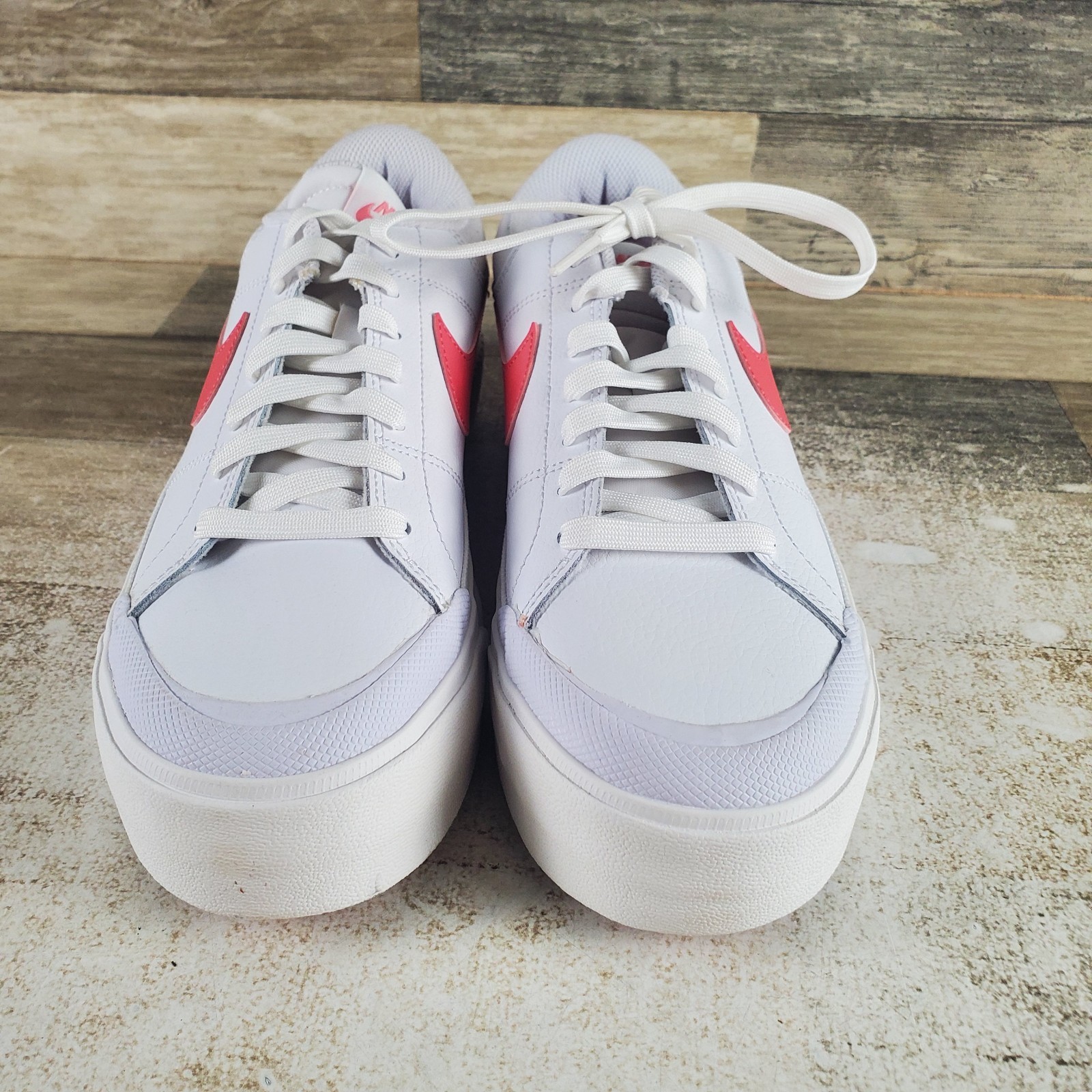 Nike Court Legacy Lift Womens Shoes Sz 9.5 White Red Leather Lace Up Sneakers