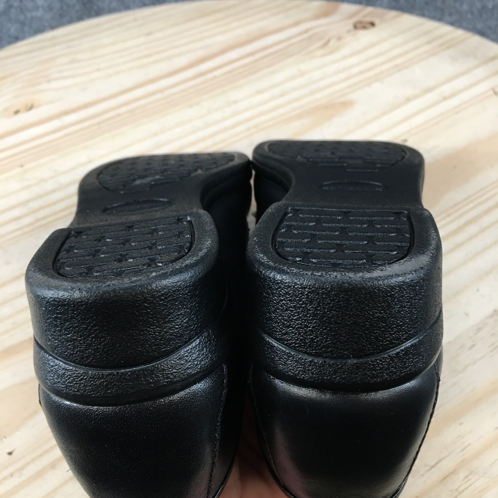 Softspots Venus Lite Shoes Womens 8.5 Narrow Loafer Slip On Casual Leather Black